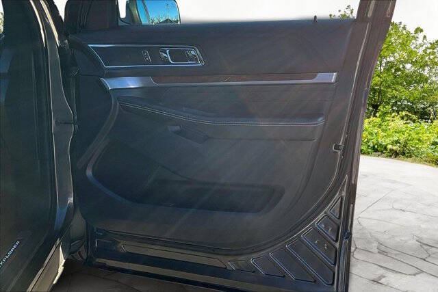 2018 Ford Explorer Platinum