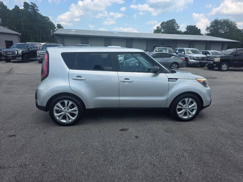 2016 Kia Soul +