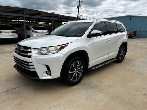 2017 Toyota Highlander