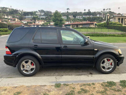 2000 Mercedes-Benz M-Class ML 55 AMG