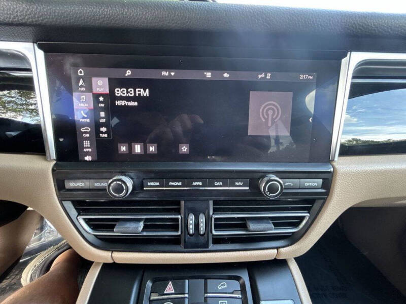 2020 Porsche Macan