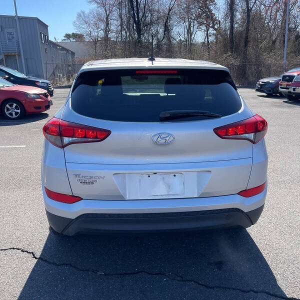 2017 Hyundai Tucson SE