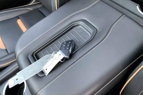 2023 GMC Yukon XL AT4