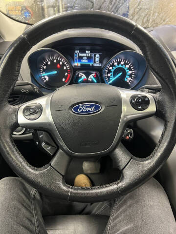 2015 Ford Escape SE