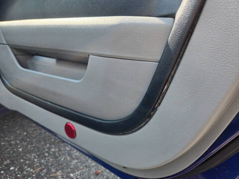 2005 Ford Mustang GT Deluxe