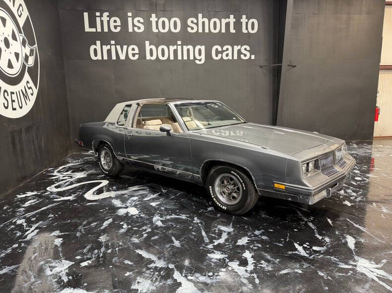 1984 Oldsmobile Cutlass Supreme