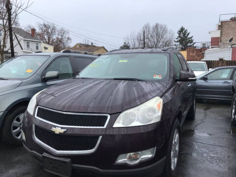 2009 Chevrolet Traverse for sale at Chambers Auto Sales LLC in Trenton NJ