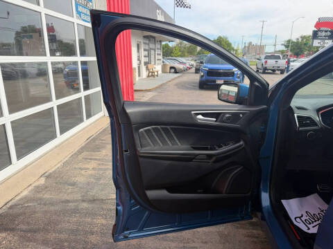 2019 Ford Edge ST