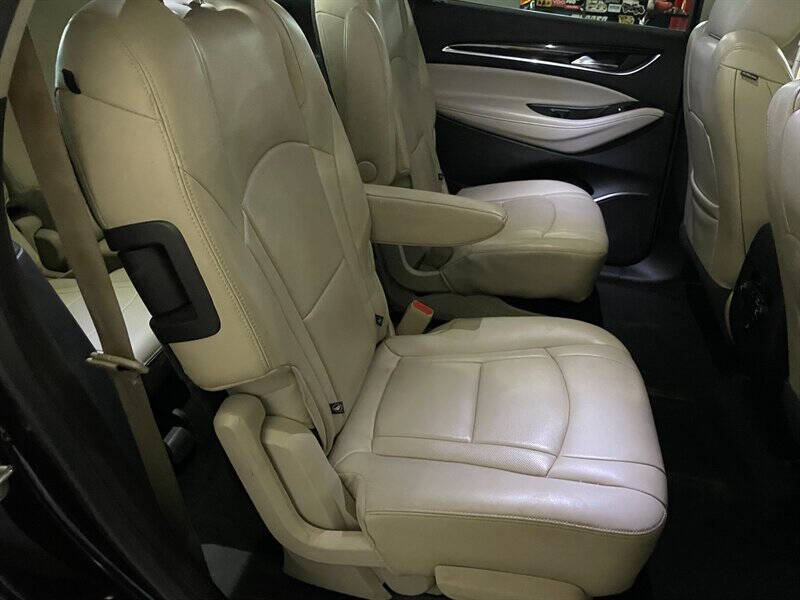 2018 Buick Enclave Essence