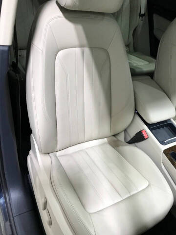 2018 Audi Q5 2.0T quattro Premium Plus