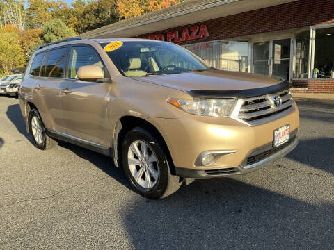 2013 Toyota Highlander SE