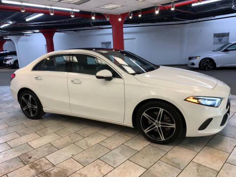 2022 Mercedes-Benz A-Class A 220 4MATIC