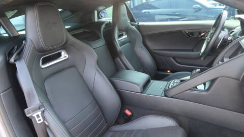 2020 Jaguar F-TYPE R