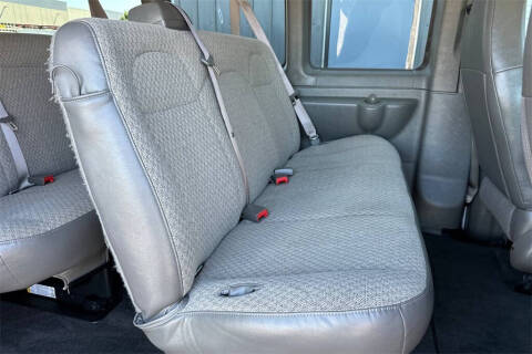 2024 Chevrolet Express LT 3500