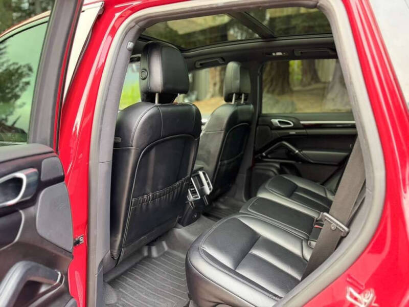 2017 Porsche Cayenne