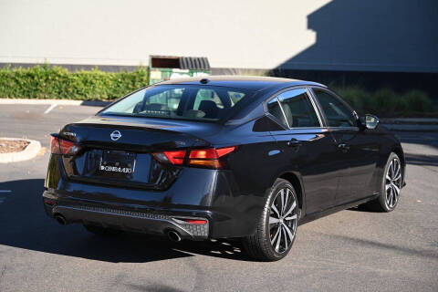 2021 Nissan Altima 2.5 SR