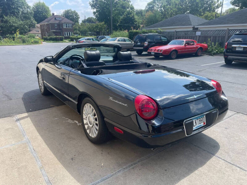 2005 Ford Thunderbird Deluxe
