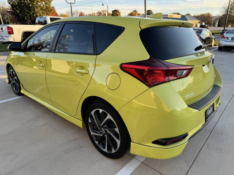 2016 Scion iM