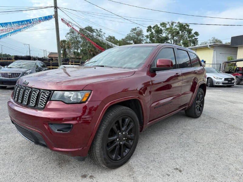 2020 Jeep Grand Cherokee Laredo