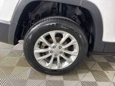 2020 Jeep Cherokee Latitude