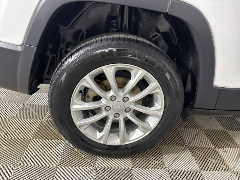 2020 Jeep Cherokee Latitude