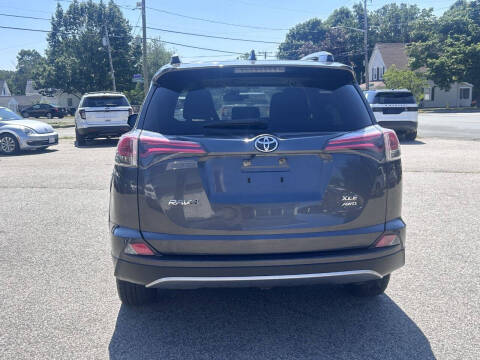2017 Toyota RAV4 XLE