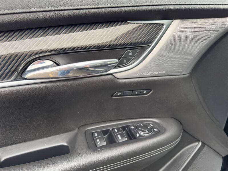 2020 Cadillac XT6 Sport