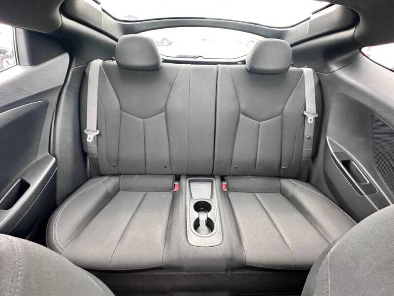 2017 Hyundai Veloster Value Edition