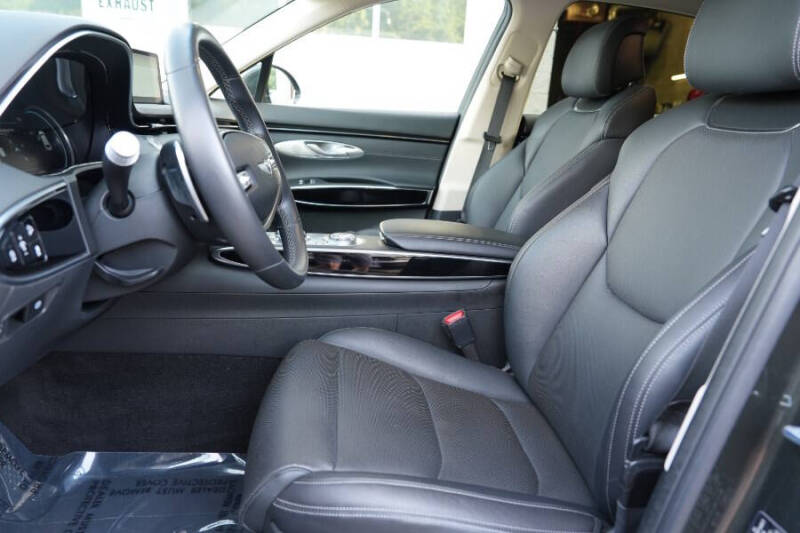 2025 Genesis GV70 2.5T Standard