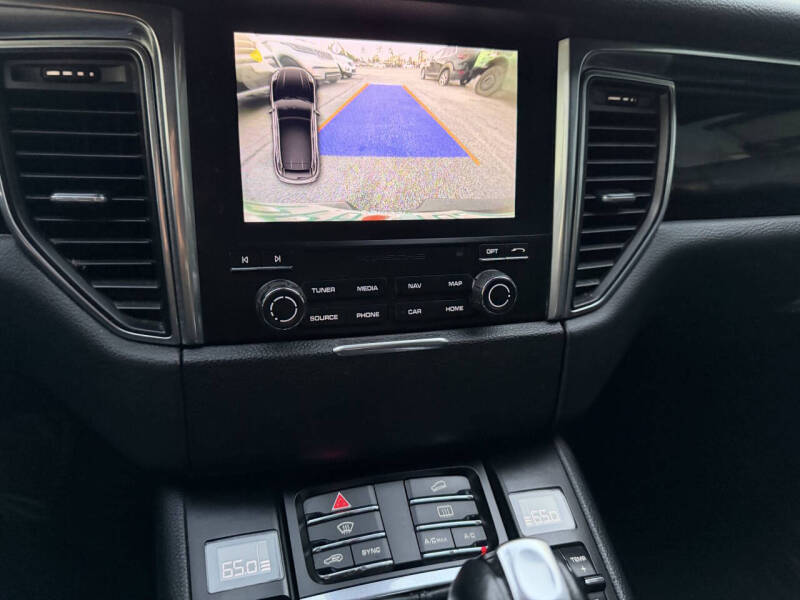 2018 Porsche Macan S