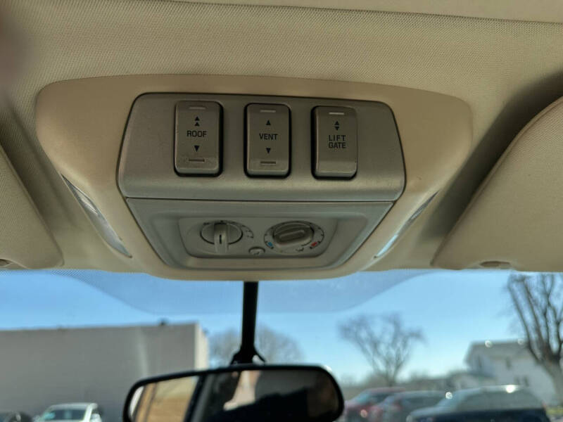 2004 Lincoln Navigator Luxury