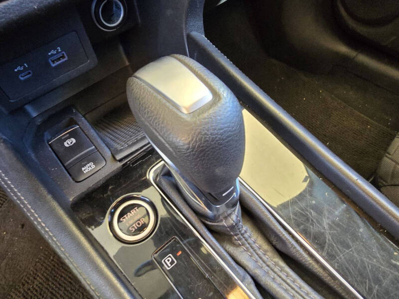 2021 Nissan Kicks SV