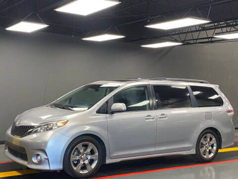 2011 Toyota Sienna for sale at AutoNet of Dallas in Dallas TX