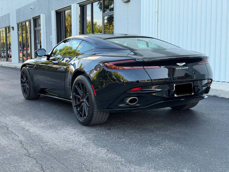 2018 Aston Martin DB11 V12
