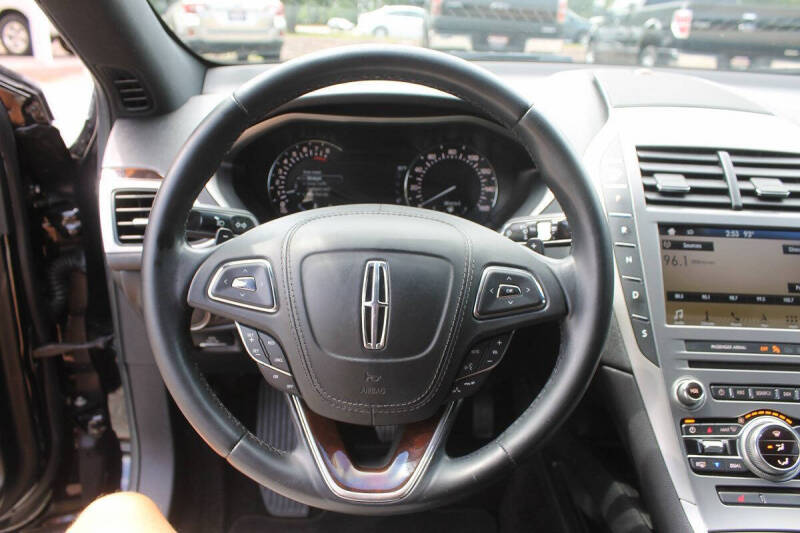 2017 Lincoln MKZ Select