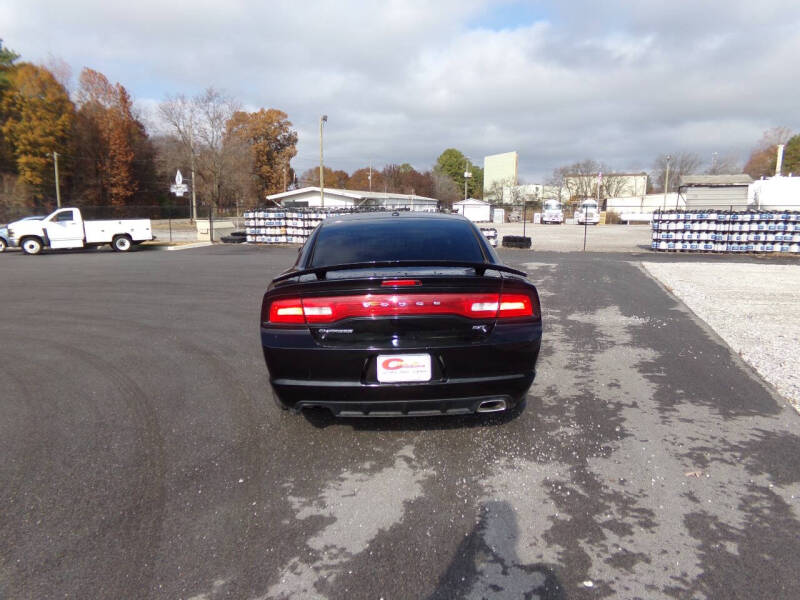 2014 Dodge Charger SXT photo 4