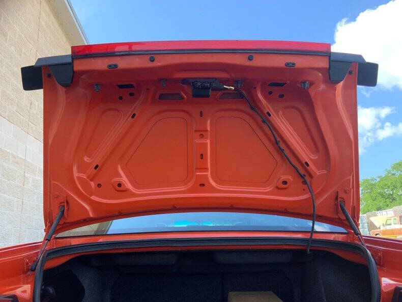 2008 Dodge Challenger SRT8