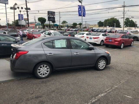 2017 Nissan Versa