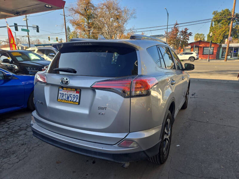 2016 Toyota RAV4 LE