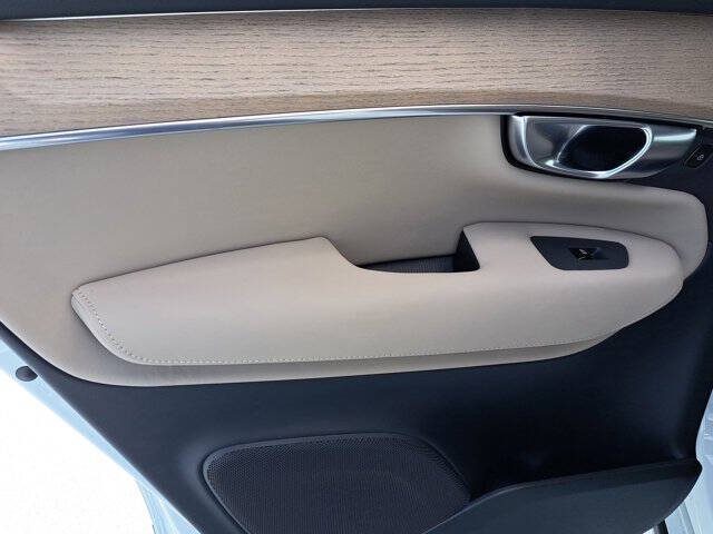 2026 Volvo XC90 B6 Plus 7P