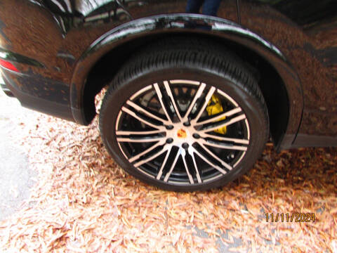 2016 Porsche Cayenne Turbo S