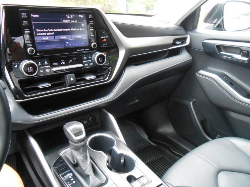 2020 Toyota Highlander XLE