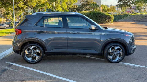 2024 Hyundai Venue SEL