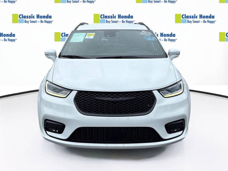 2021 Chrysler Pacifica Touring