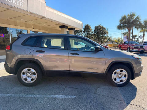 2016 Jeep Cherokee Sport