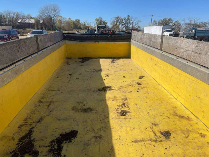 2015 Load Trail DUMP TRAILER