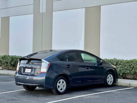 2010 Toyota Prius II