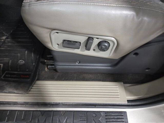 2003 HUMMER H2