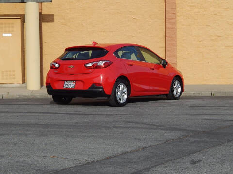 2017 Chevrolet Cruze LT Auto