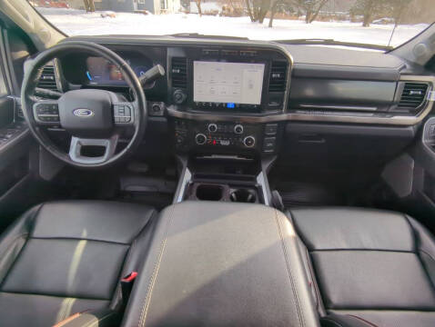 2023 Ford F-350 Super Duty Lariat